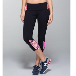 Lululemon Embody Crop Secret Garden Legging 4